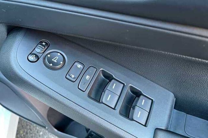 Honda HR-V Hybrid 1.5 EHEV ELEGANCE 5DR CVT 