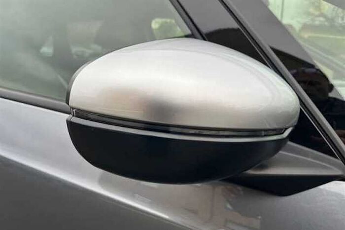 Honda Jazz Hybrid 1.5 I-MMD HYBRID CROSSTAR EX 5DR ECVT 