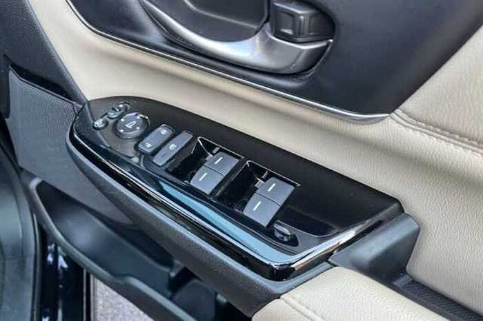 Honda CR-V Hybrid 2.0 i-MMD Hybrid SR 2WD 5dr eCVT 