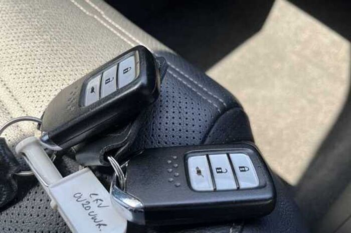 Honda CR-V 1.5 VTEC Turbo SR 5dr 