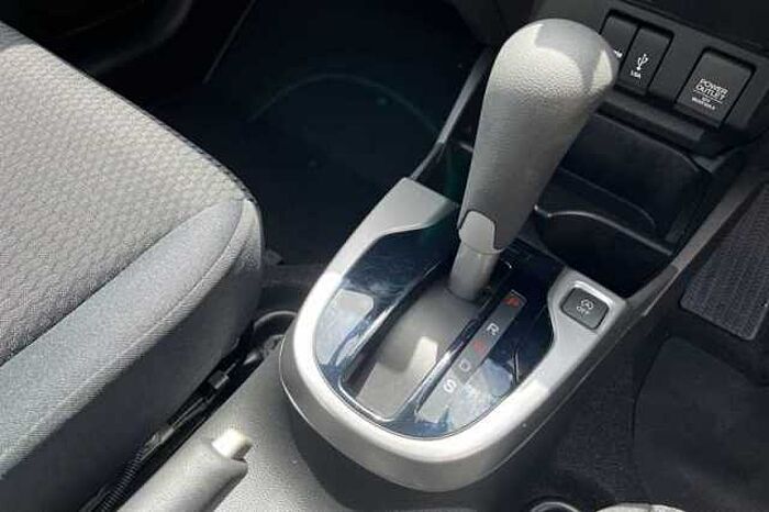 Honda Jazz 1.3 i-VTEC SE Navi 5dr CVT 