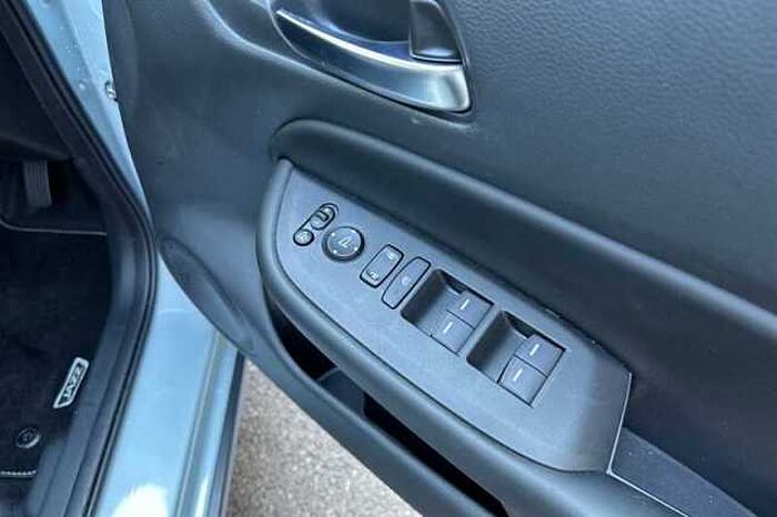 Honda Jazz Hybrid 1.5 i-MMD Hybrid Crosstar Advance 5dr eCVT 
