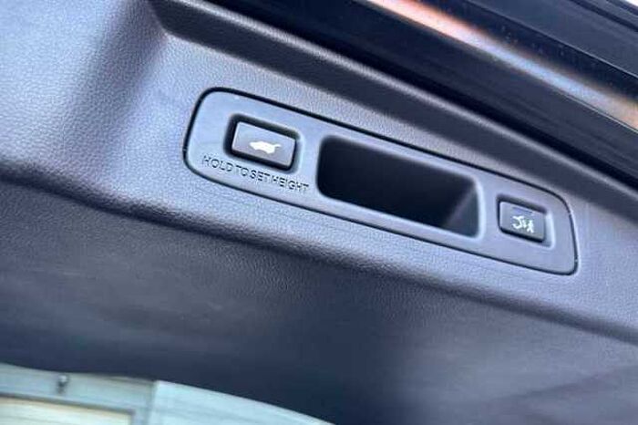 Honda CR-V Hybrid 2.0 ePHEV Advance Tech 5dr eCVT 